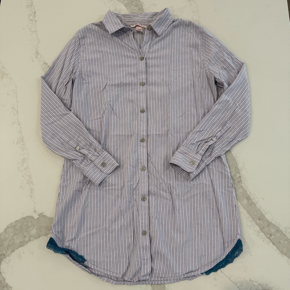 Victorias Secret Striped Long Sleeve ButtonUp Sleep Shirt Womens Small Lace Trim